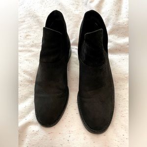 Eileen Fisher Black Low Boots